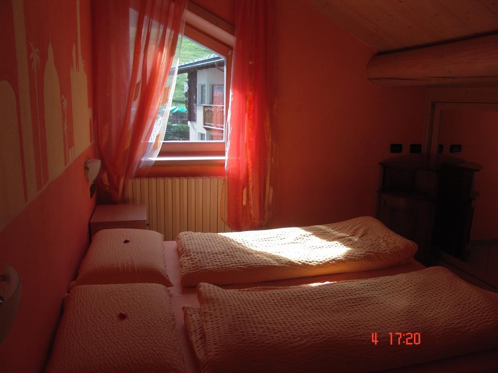 Casa Martina Apartamento Livigno Quarto foto